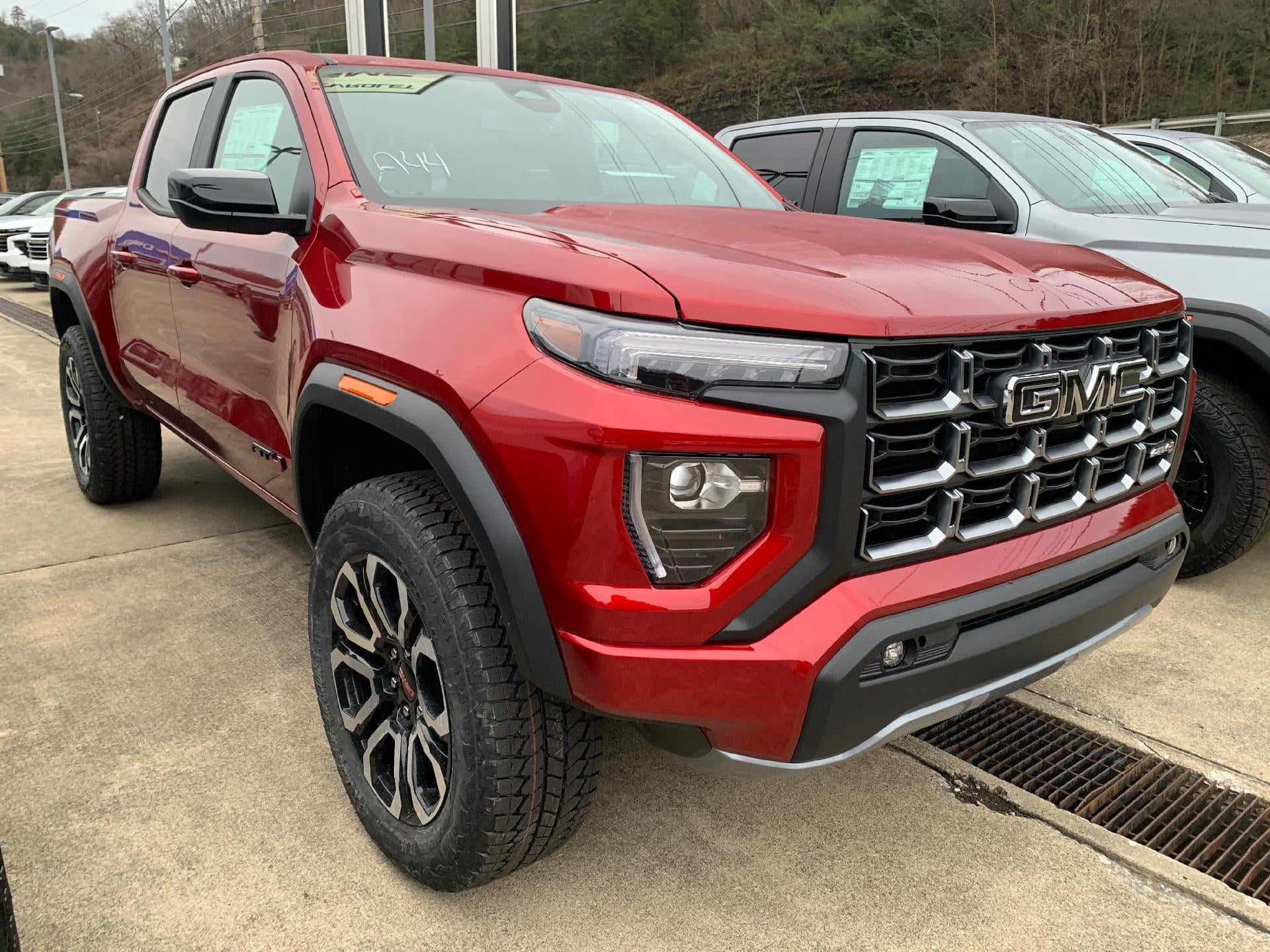 2026 GMC Canyon AT4 Nightfall Crew Cab 4x4