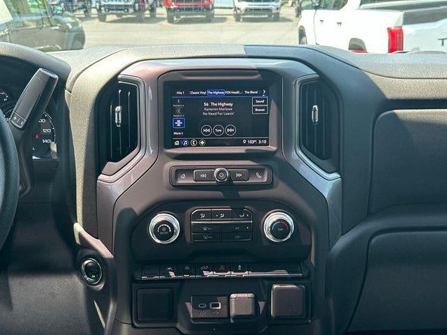 2026 GMC Sierra 1500 Crew Cab Short Box 4-Wheel Drive Pro