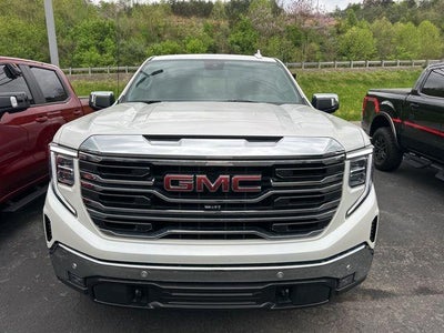 2023 GMC Sierra 1500 Crew Cab Short Box 4-Wheel Drive SLT