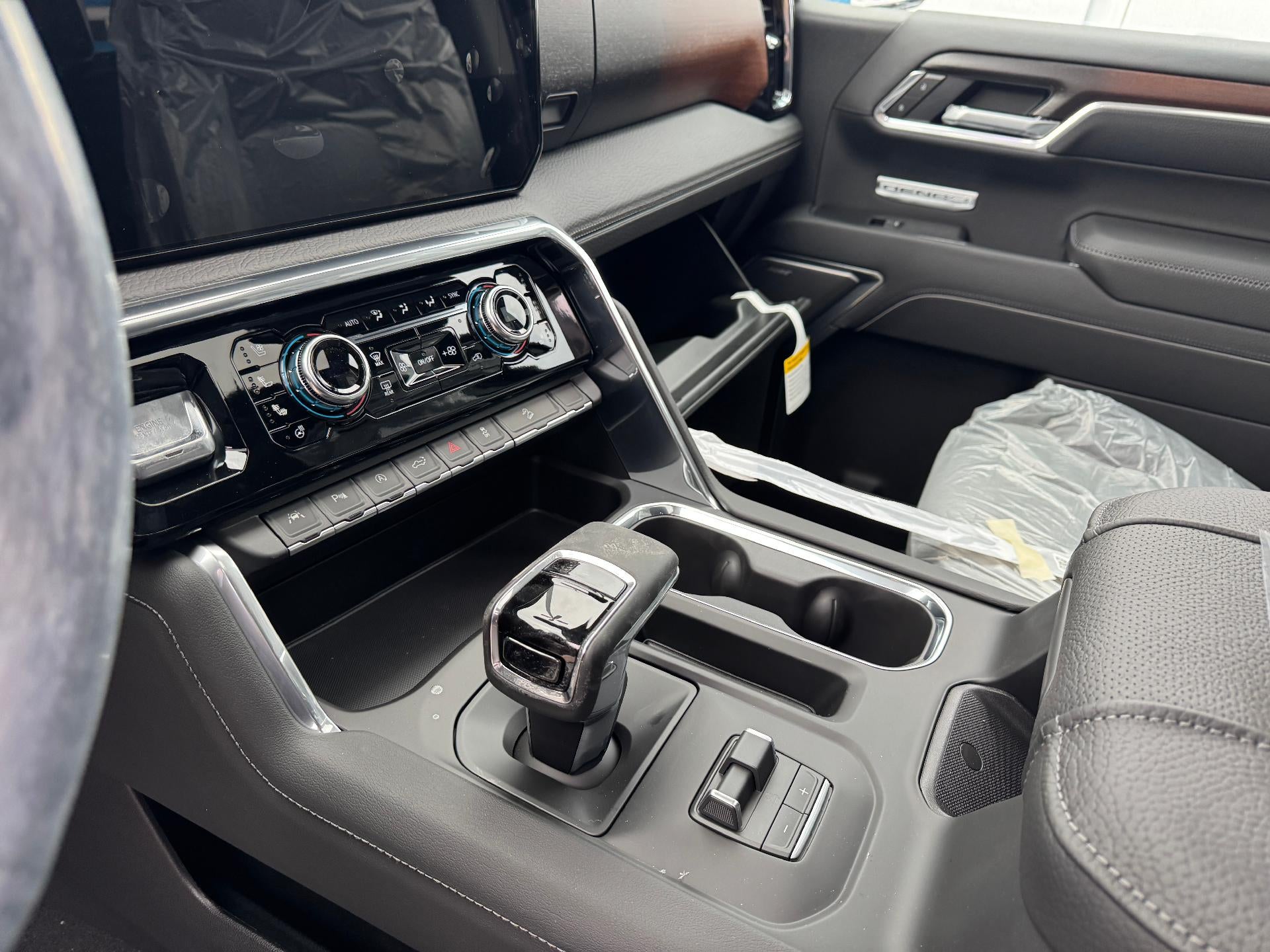 2026 GMC Sierra 1500 Denali Reserve Crew Cab 4x4 w/ Super Cruise