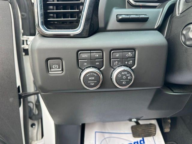 2022 GMC Sierra 1500 Crew Cab Short Box 4-Wheel Drive Denali Ultimate