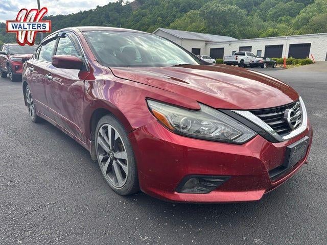 2017 Nissan Altima 2017.5 2.5 SR Sedan