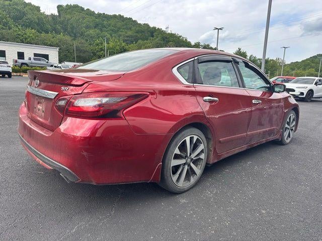 2017 Nissan Altima 2017.5 2.5 SR Sedan