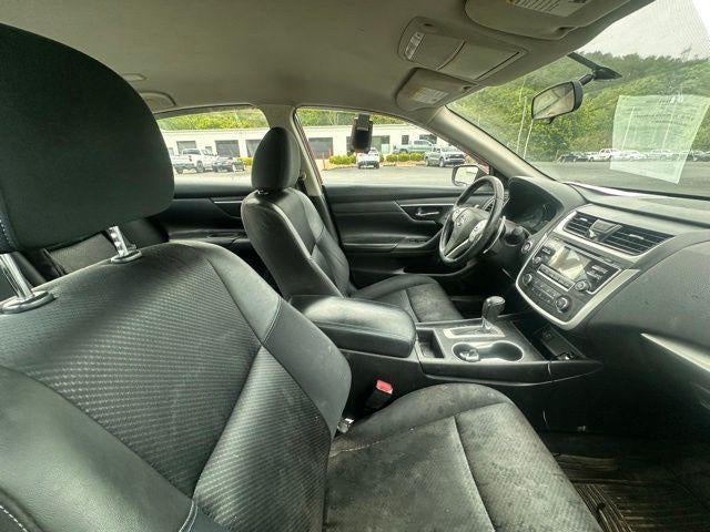 2017 Nissan Altima 2017.5 2.5 SR Sedan