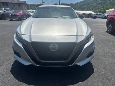 2019 Nissan Altima 2.5 SR AWD Sedan