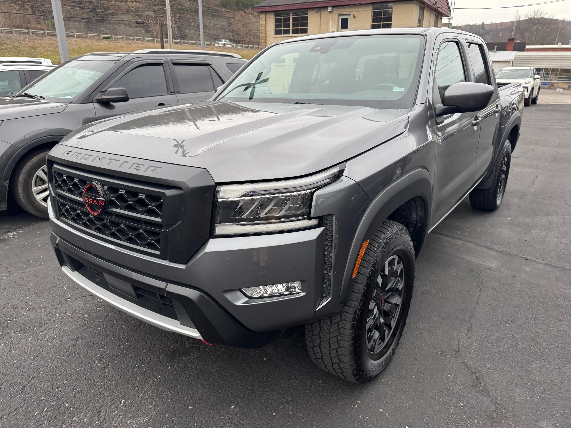 2024 Nissan Frontier Crew Cab 4x4 PRO-4X
