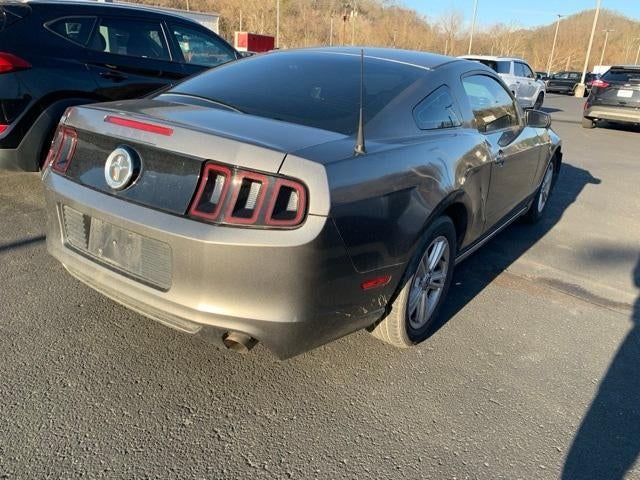2014 Ford Mustang 2dr Cpe V6