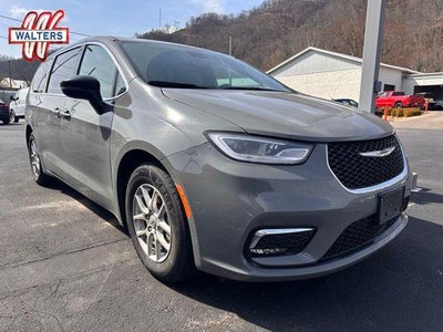 2025 Chrysler Pacifica Select FWD