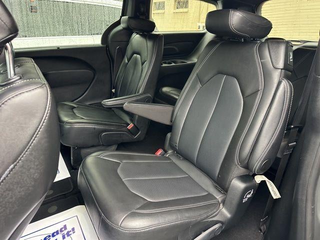 2025 Chrysler Pacifica Select FWD