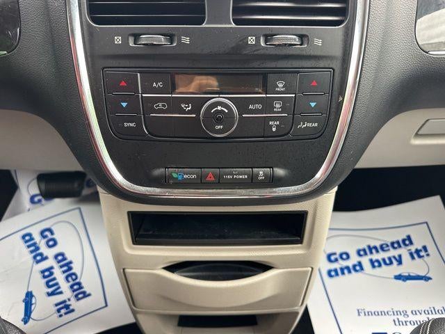2016 Chrysler Town & Country 4dr Wgn Touring