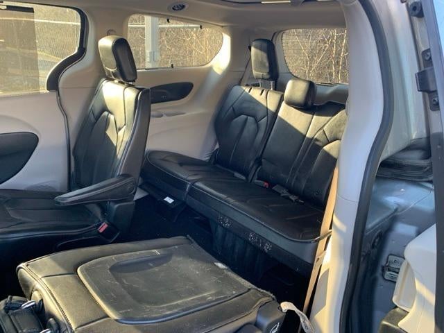 2018 Chrysler Pacifica Limited FWD