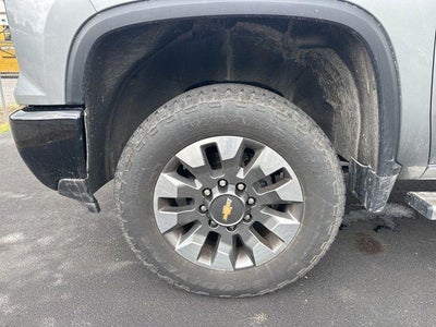 2024 Chevrolet Silverado 2500 HD Crew Cab Standard Box 4-Wheel Drive Custom