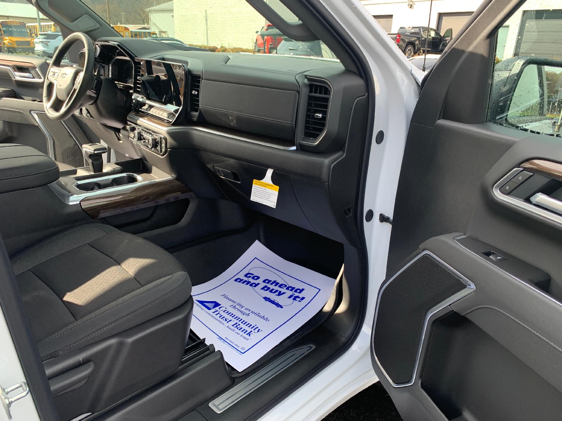 2026 Chevrolet Silverado 1500 RST Crew Cab 4x4 Z71