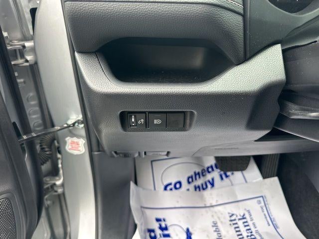 2025 Toyota RAV4 LE AWD (Natl)