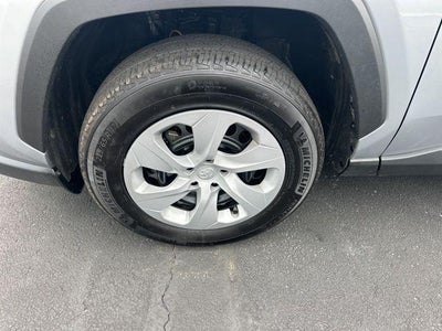 2025 Toyota RAV4 LE AWD (Natl)