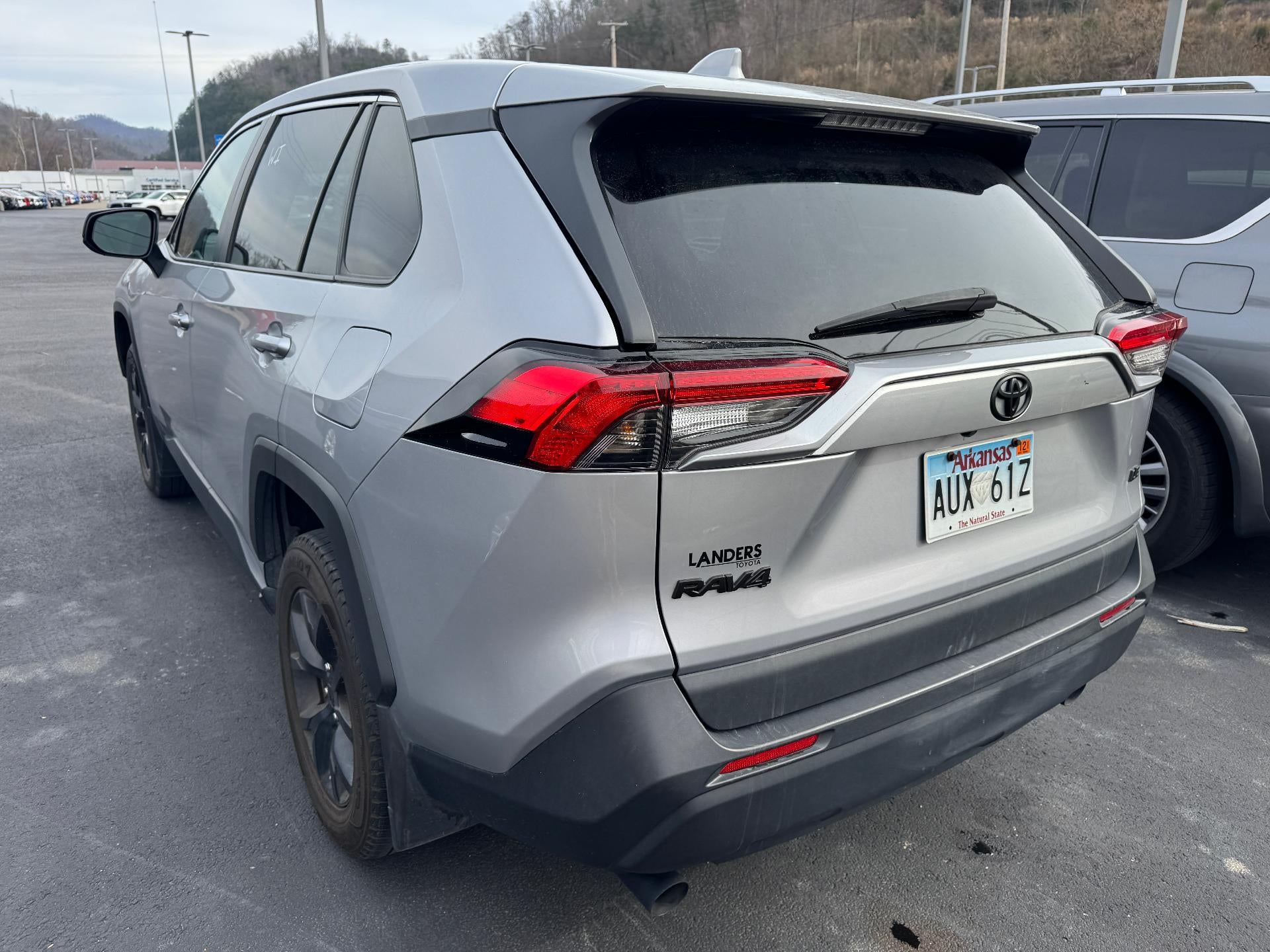 2024 Toyota RAV4 LE FWD (GS)