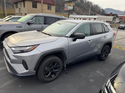 2024 Toyota RAV4 LE FWD (GS)