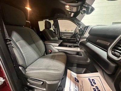 2022 RAM 3500 Big Horn 4x4 Crew Cab 6'4" Box