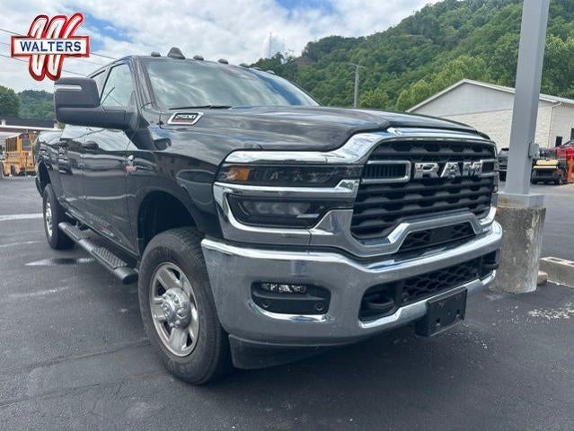 2025 RAM 2500 Tradesman 4x4 Crew Cab 6'4" Box