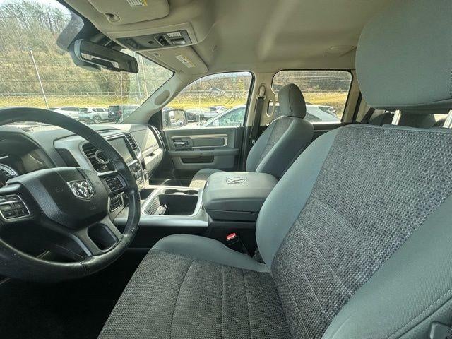 2017 RAM 1500 Big Horn 4x4 Crew Cab 5'7" Box