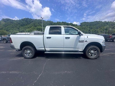 2018 RAM 2500 Tradesman 4x4 Crew Cab 6'4" Box