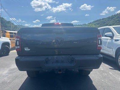 2022 RAM 2500 Big Horn 4x4 Crew Cab 6'4" Box