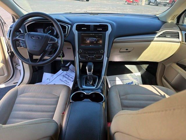 2016 Ford Fusion 4dr Sdn SE Hybrid FWD