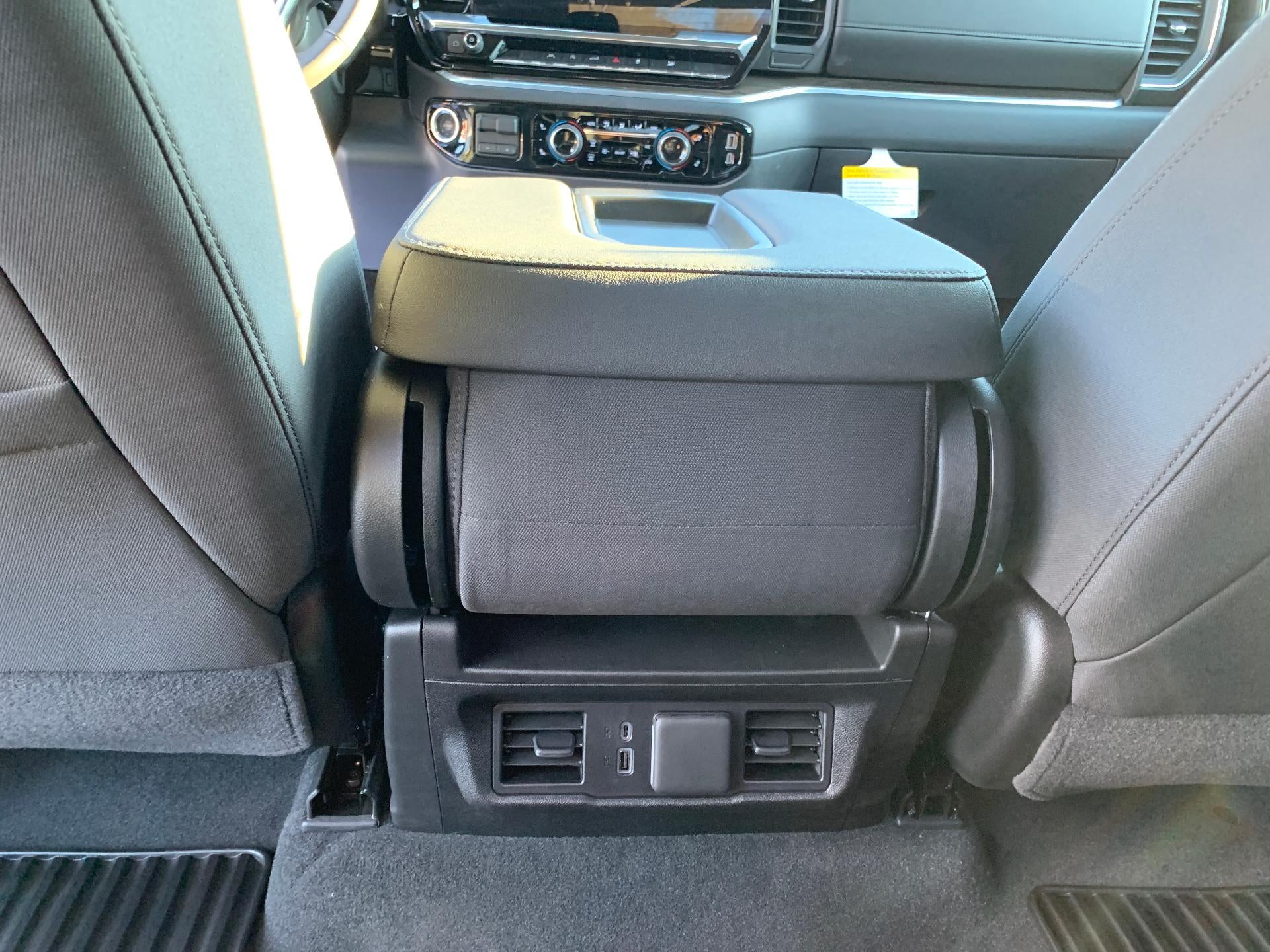 2026 Chevrolet Silverado 1500 LT Crew Cab 4x4