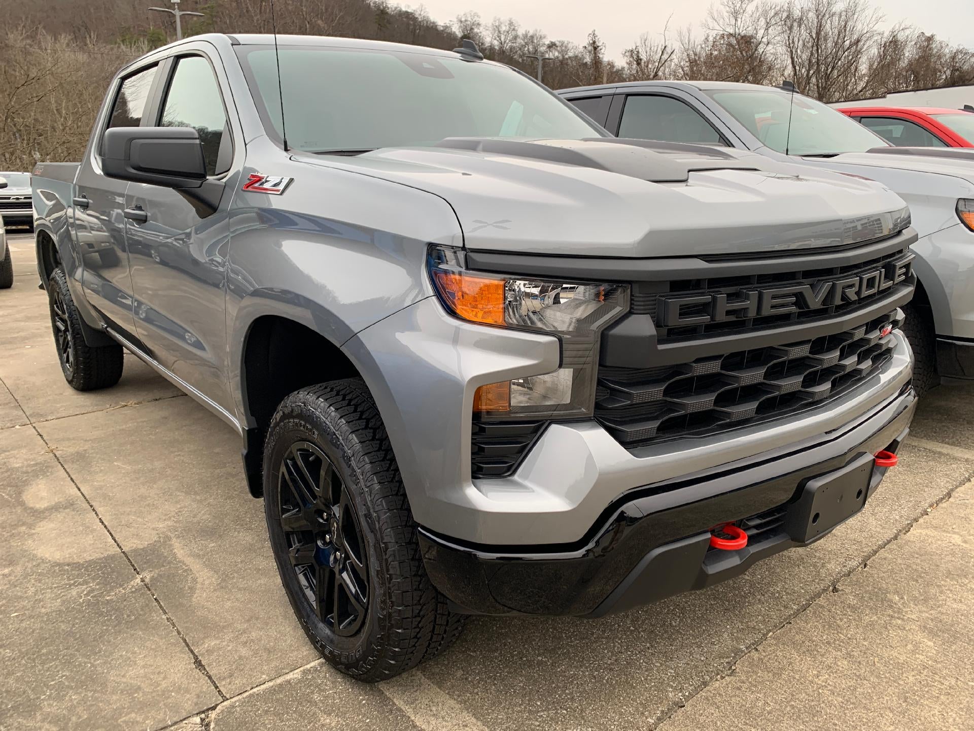 2026 Chevrolet Silverado 1500 Custom Trail Boss Crew Cab 4x4 Z71