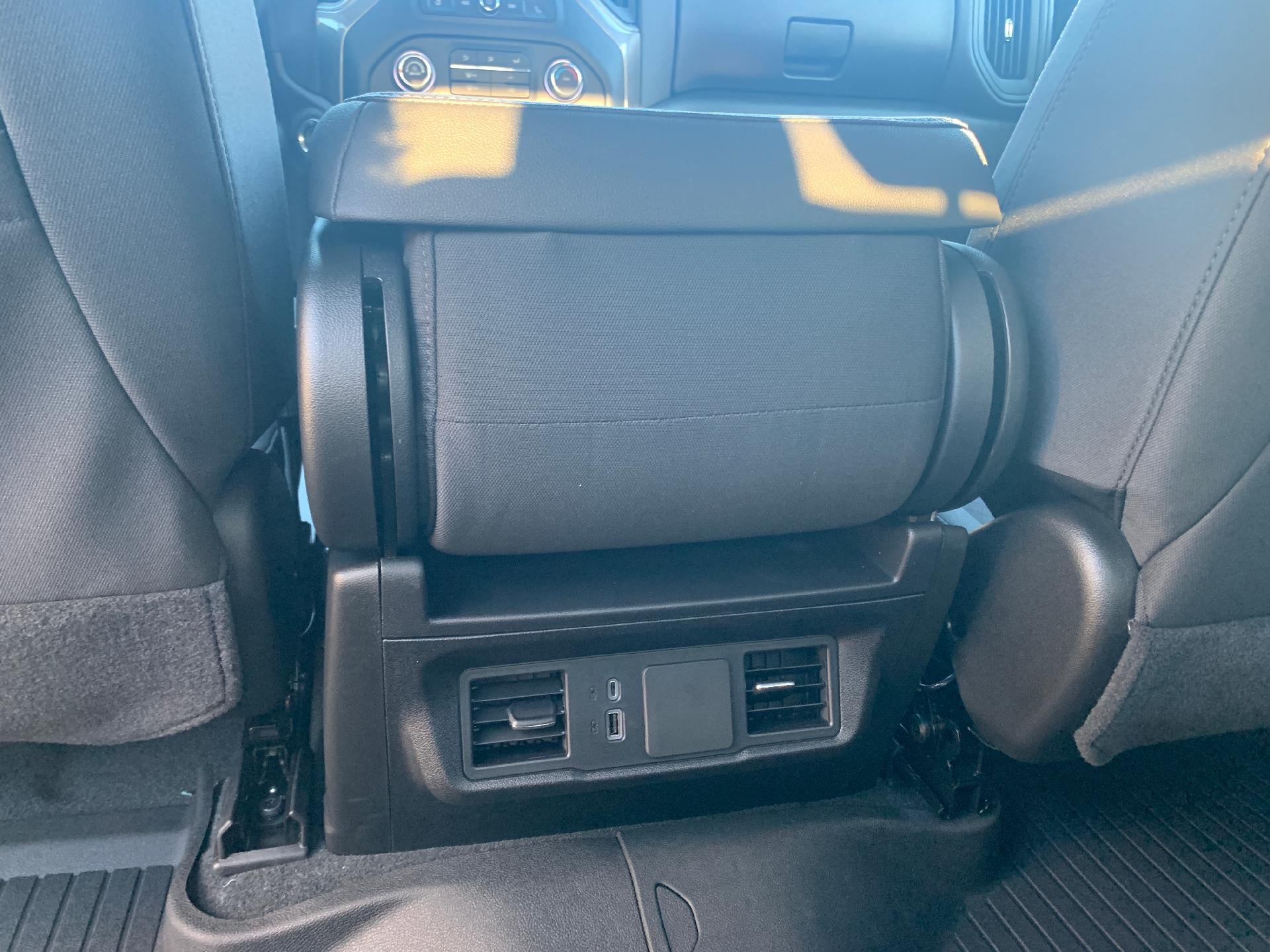 2026 Chevrolet Silverado 1500 Custom Trail Boss Crew Cab 4x4 Z71