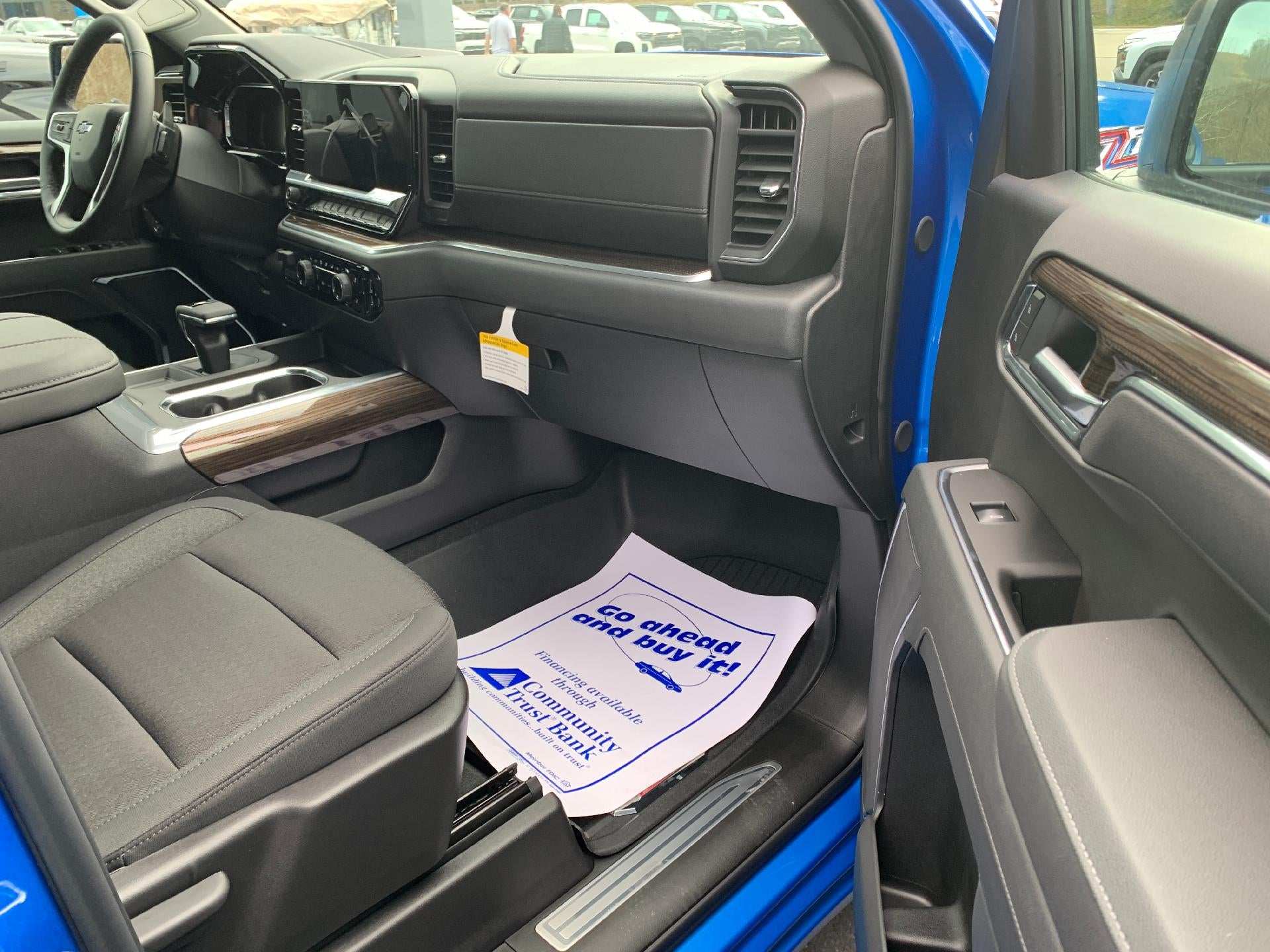 2026 Chevrolet Silverado 1500 RST Crew Cab 4x4 Z71