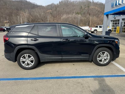 2024 GMC Terrain FWD 4dr SLE