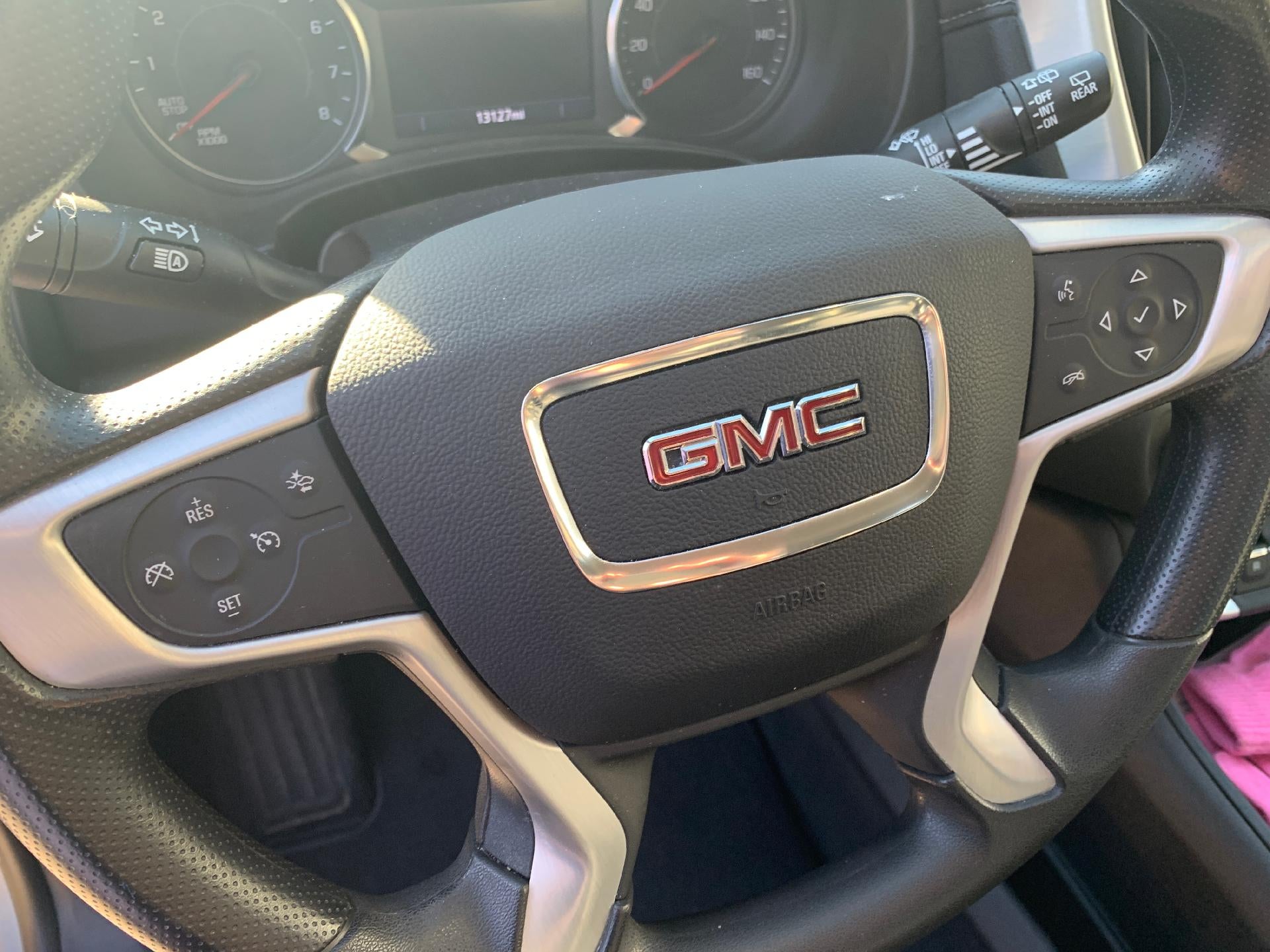 2024 GMC Terrain FWD 4dr SLE