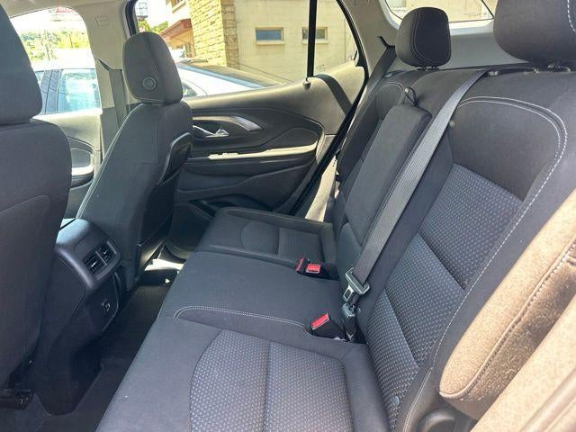 2024 GMC Terrain FWD 4dr SLE