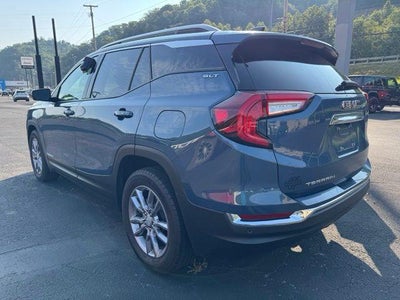 2024 GMC Terrain FWD 4dr SLT