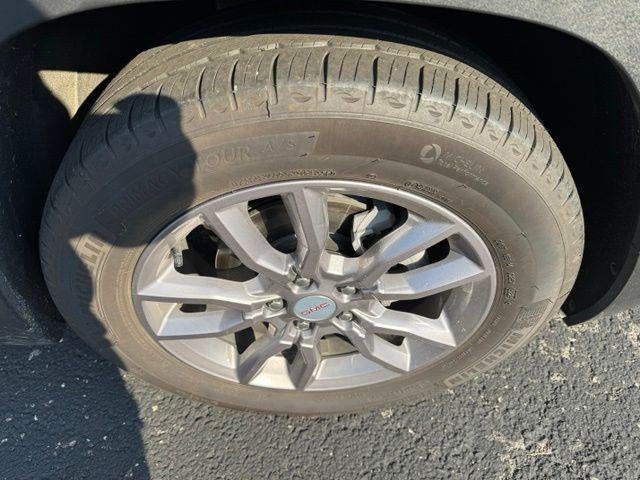 2024 GMC Terrain FWD 4dr SLT