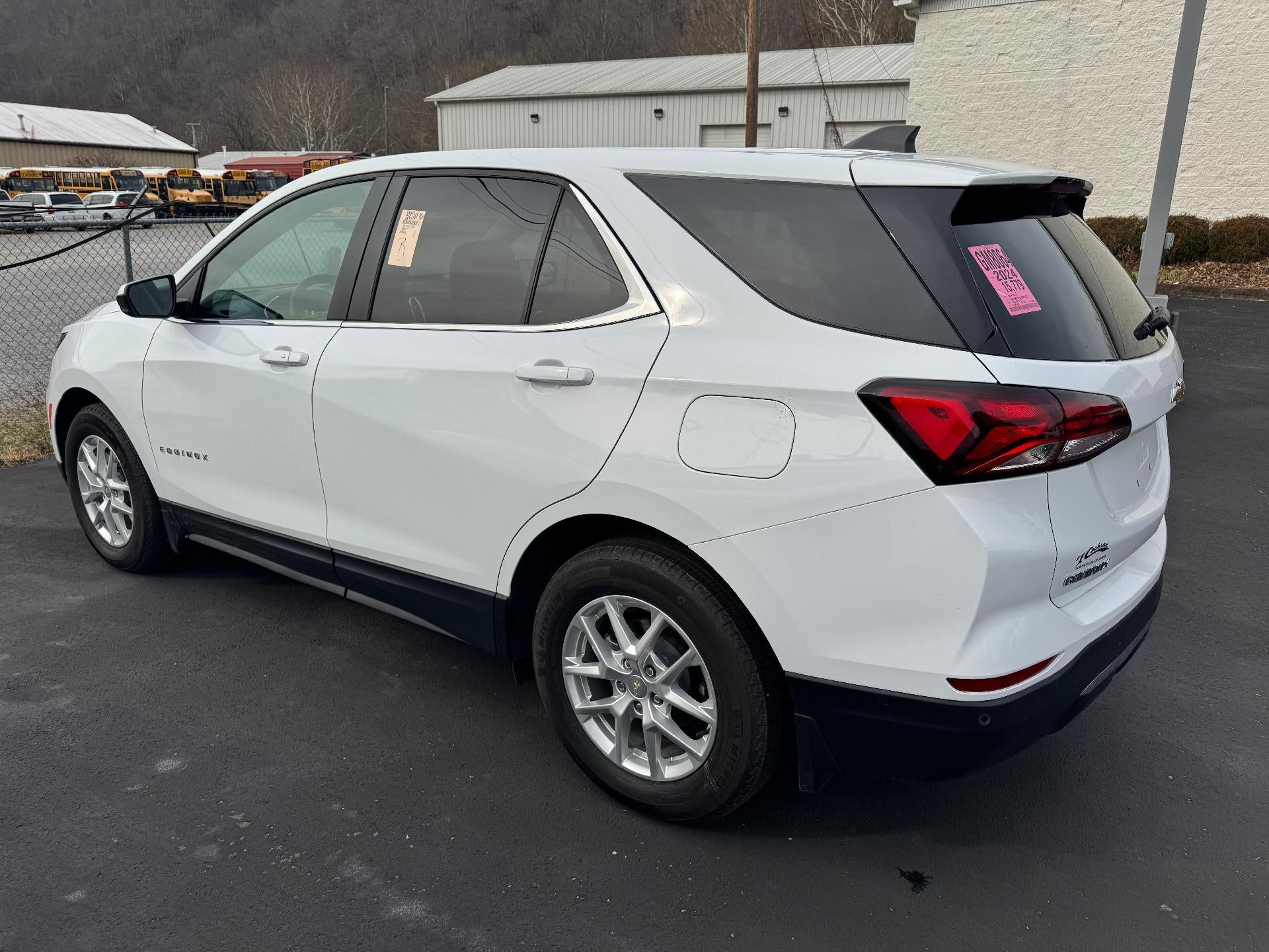 2024 Chevrolet Equinox FWD LT
