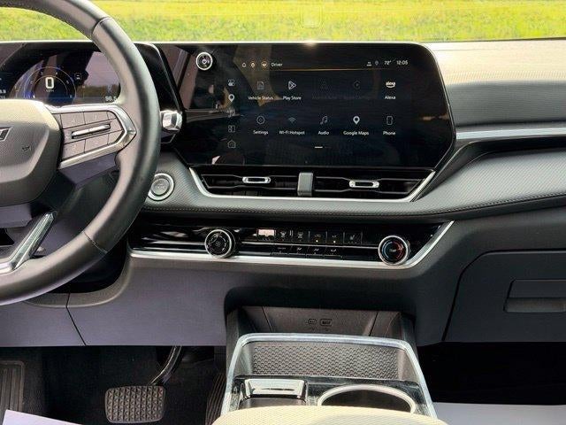 2025 Chevrolet Equinox AWD LT