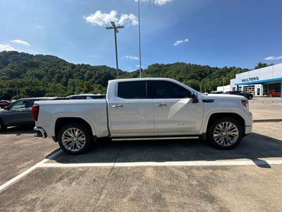 2022 GMC Sierra 1500 Limited Crew Cab Short Box 4-Wheel Drive Denali