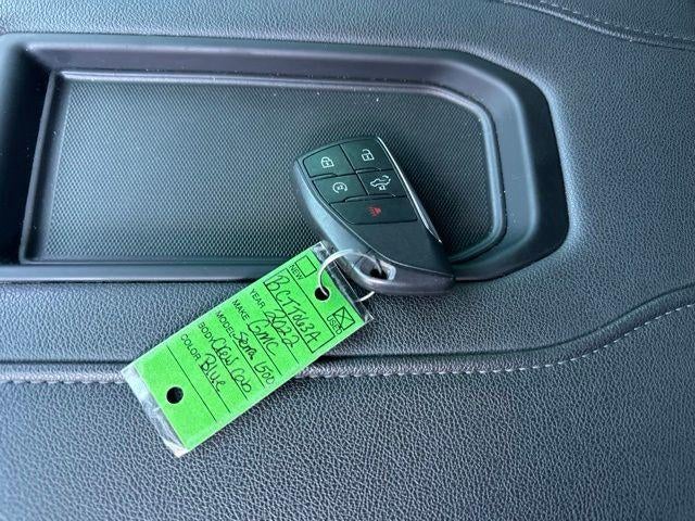 2022 GMC Sierra 1500 Crew Cab Short Box 4-Wheel Drive Elevation 3SB