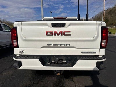 2022 GMC Sierra 1500 Crew Cab Short Box 4-Wheel Drive Elevation 3SB