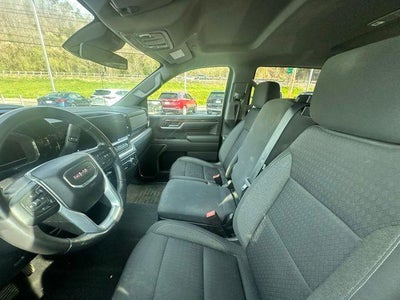 2022 GMC Sierra 1500 Crew Cab Short Box 4-Wheel Drive Elevation 3SB