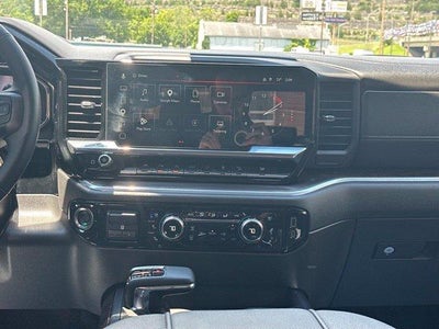 2025 GMC Sierra 1500 Crew Cab Short Box 4-Wheel Drive SLT