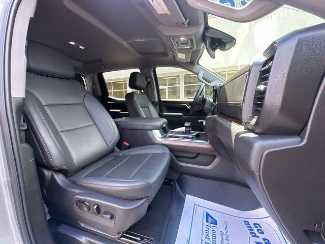 2025 GMC Sierra 1500 Crew Cab Short Box 4-Wheel Drive SLT