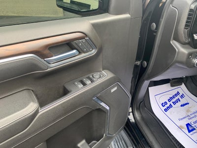 2023 GMC Sierra 1500 Crew Cab Short Box 4-Wheel Drive SLT