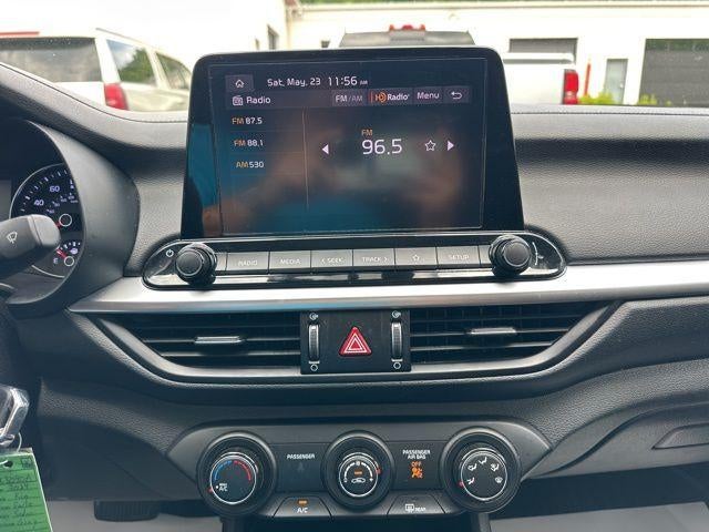 2024 Kia Forte LXS IVT