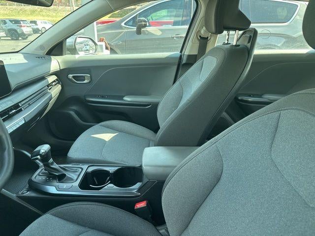 2025 Kia K4 LXS FWD