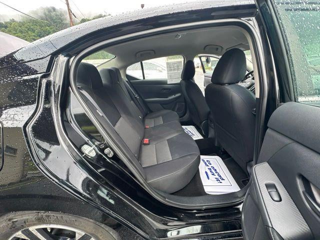 2024 Nissan Sentra SV CVT