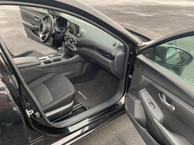 2024 Nissan Sentra SV CVT