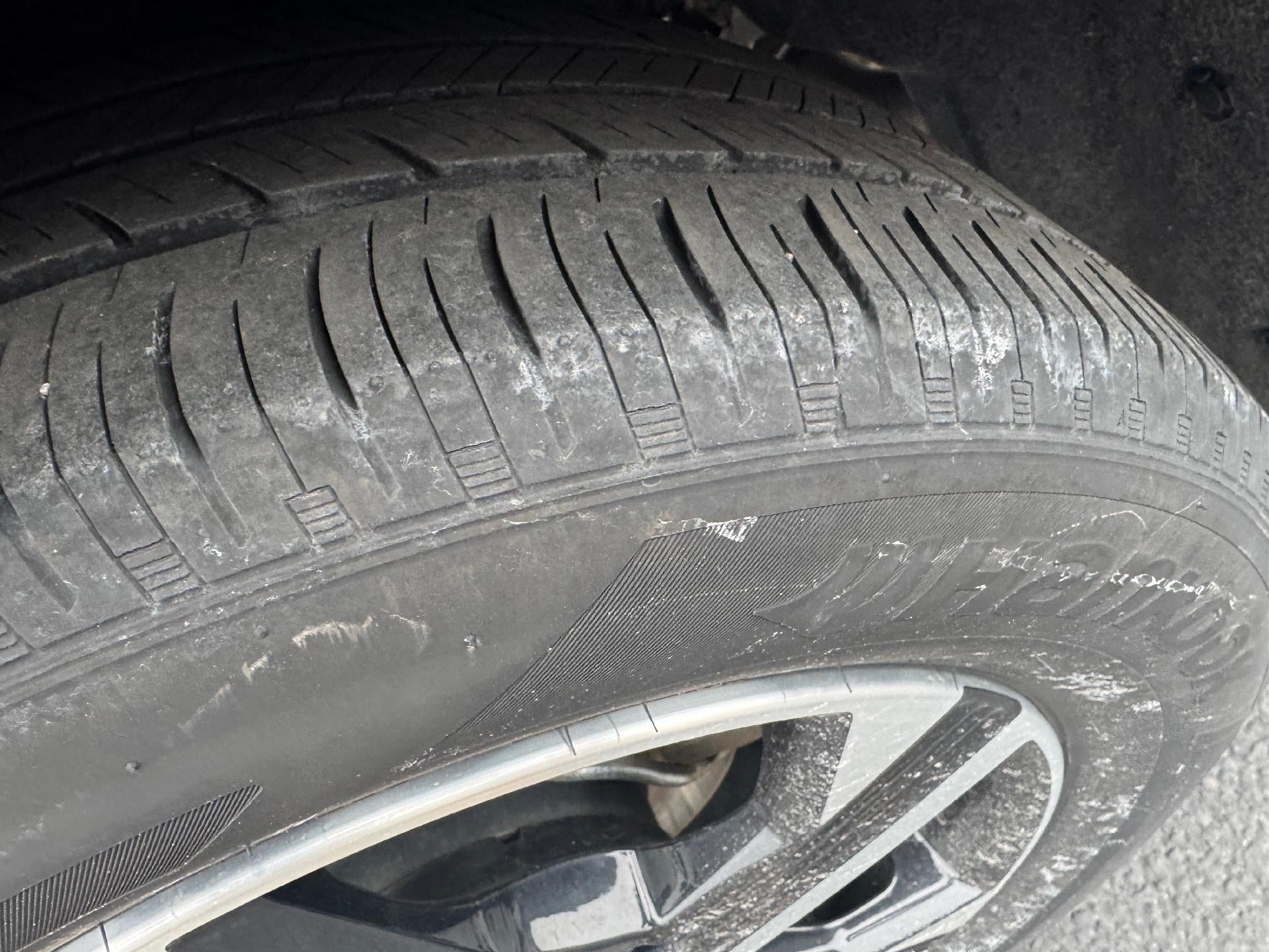 2024 Nissan Sentra SV CVT